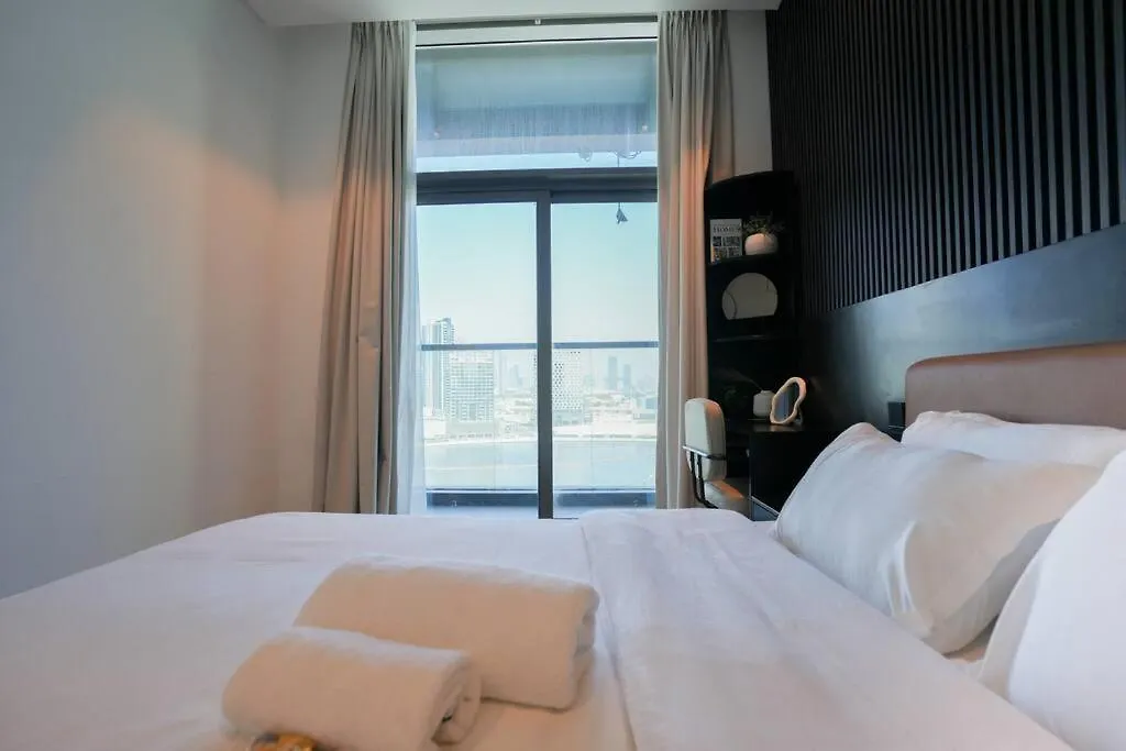 New 2Br In Business Bay With Canal Views Gym & Pool Dubai